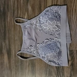 💚5/$15💚 Medium lace bralette